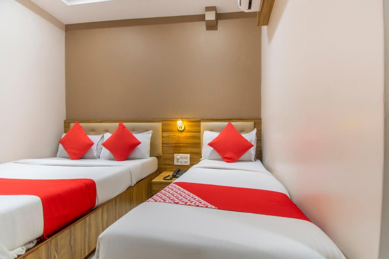 Oyo 69377 Hotel Ruby Мумбаи Экстерьер фото